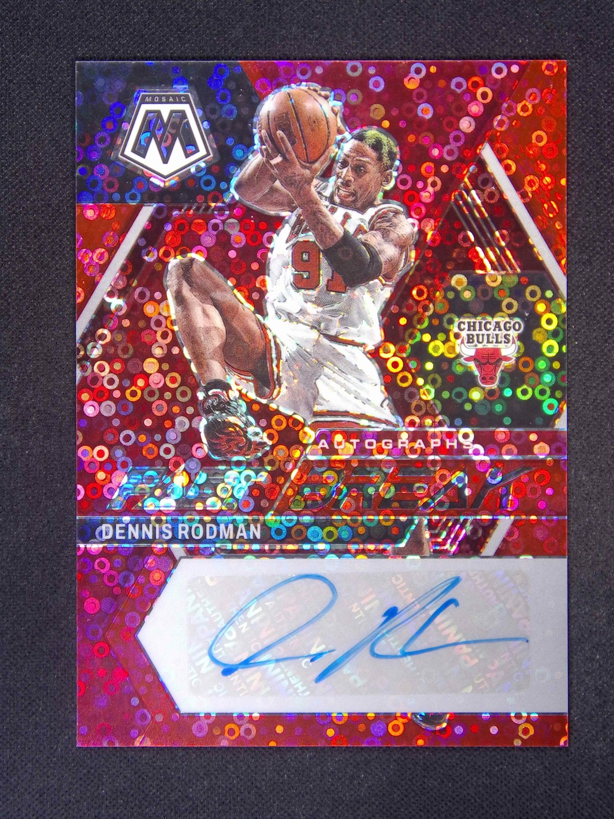 2022-23 Panini Mosaic Dennis Rodman Fast Break Auto Red /49