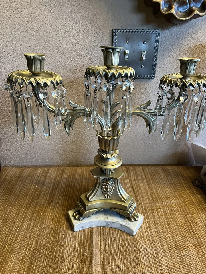 Antigua figura de candelabro francés de heces con base de mármol rara con garras en sus patas Foto 4 de 4