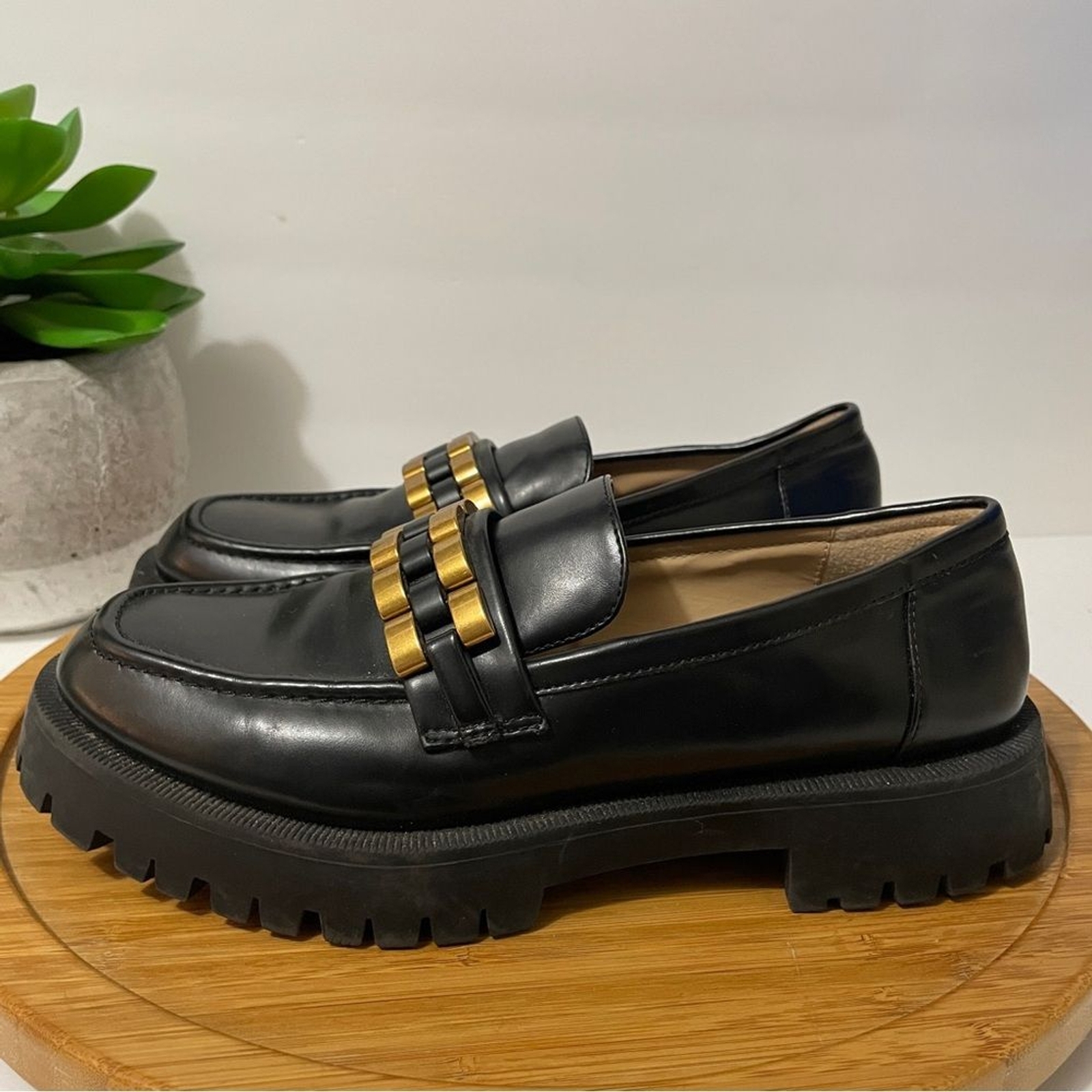 SAOLA Mocassini Zara neri vegan in pelle plateau oro metallizzato suola grossa taglia 6 5