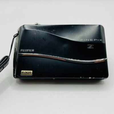 FUJIFILM FinePix Z800EXR 12.0MP 5x Optical Zoom Digital Camera