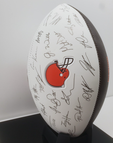 2021 NFL Rawlings Signature Football with display case CLEVELAND BROWNS - Picture 4 of 10