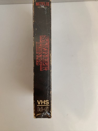 NEW Stranger Things Season 1 Blu-Ray DVD VHS Target Collector's Edition Netflix - Picture 8 of 13