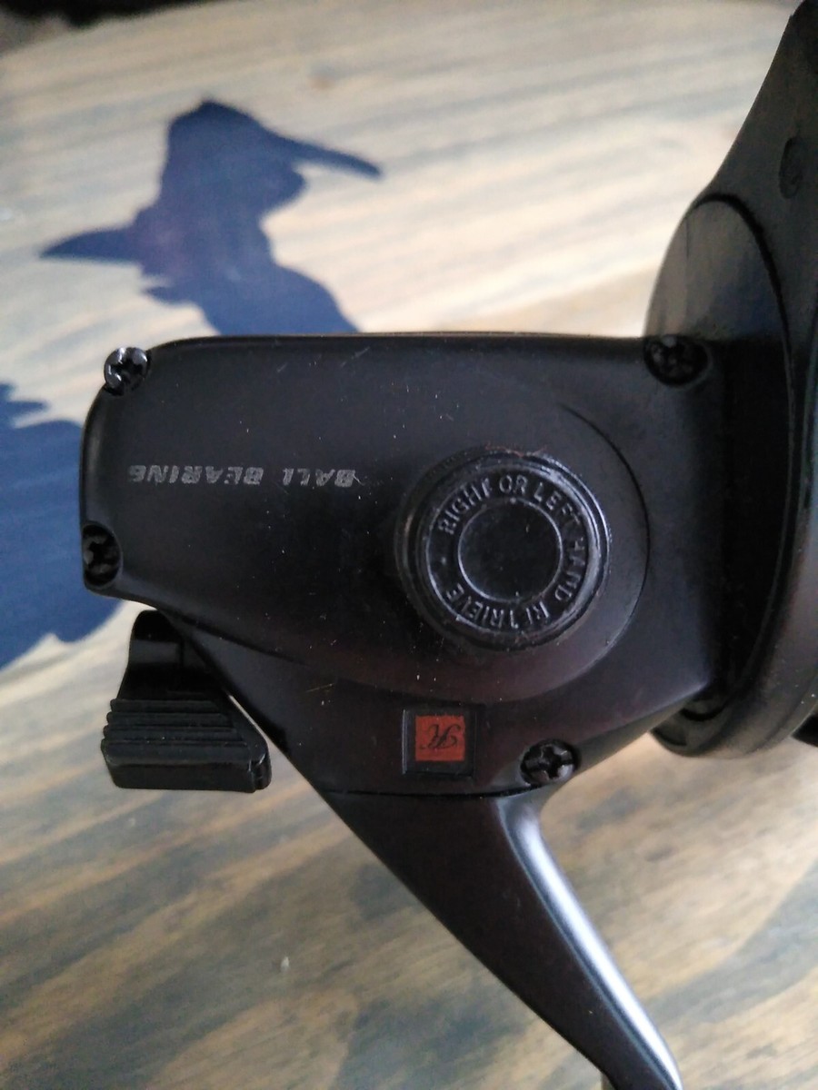 RARE HURRICANE 50 SPINNING FISHING REEL - WORKS GREAT! | eBay