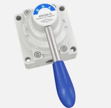 1x 4HV330-10 Pneumatic 3/8" 3 Positions 4 Ports Air Hand Manual Switching Valve