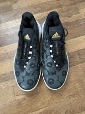 Women  s Size 8.5 Adidas Barricade 12