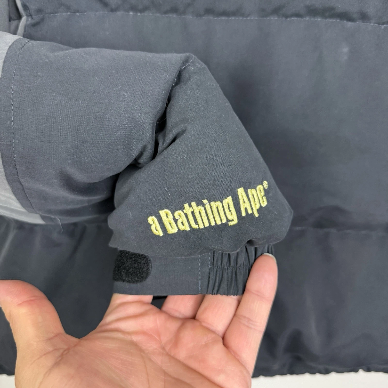 BAPE A Bathing Ape Puffer Jacket Mens Medium Down Feather Black Gray Streetwear image 6