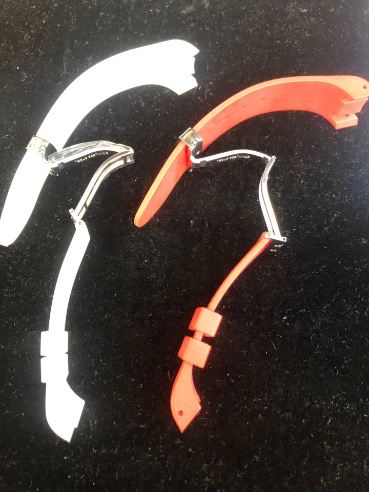 Banda de goma blanca o roja de 24 mm con cierre de color de acero, se adapta a reloj Joe Rodeo Master Foto 2 de 4