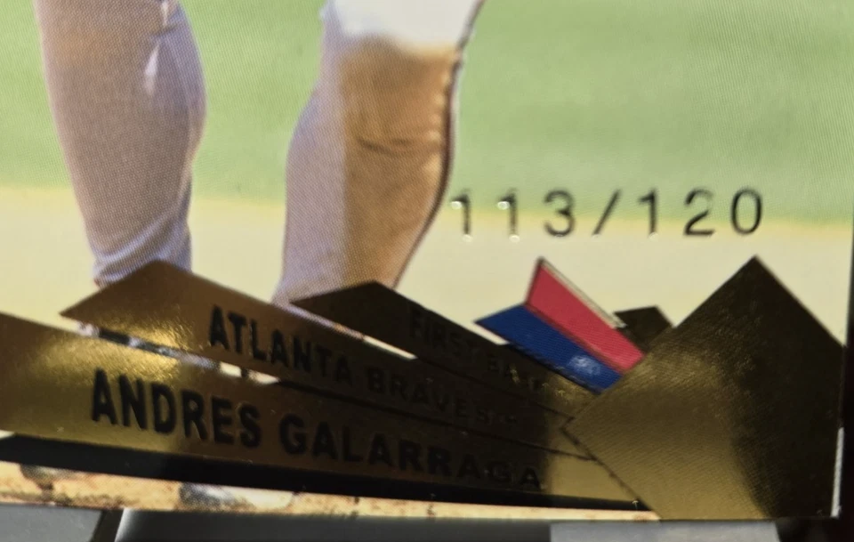 Бейсбольная карточка 2000 Pacific Omega Gold Andres Galarraga No11 (NM) SN: 113/120 - Изображение 2 из 3