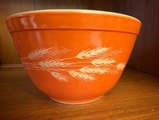 Vintage Pyrex Autumn Harvest Wheat Orange  Mi...