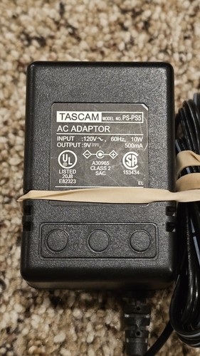 TASCAM CD-GT1MKii Portable CD Guitar Trainer - Tested - Picture 18 of 18