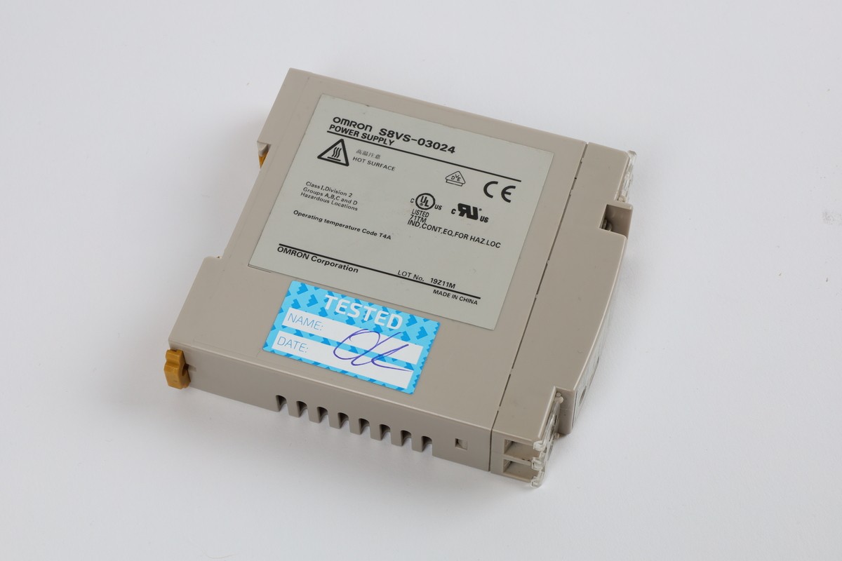 Reconditionné OMRON S8VS-03024 Processeur SPS [Garantie 24 Mois]