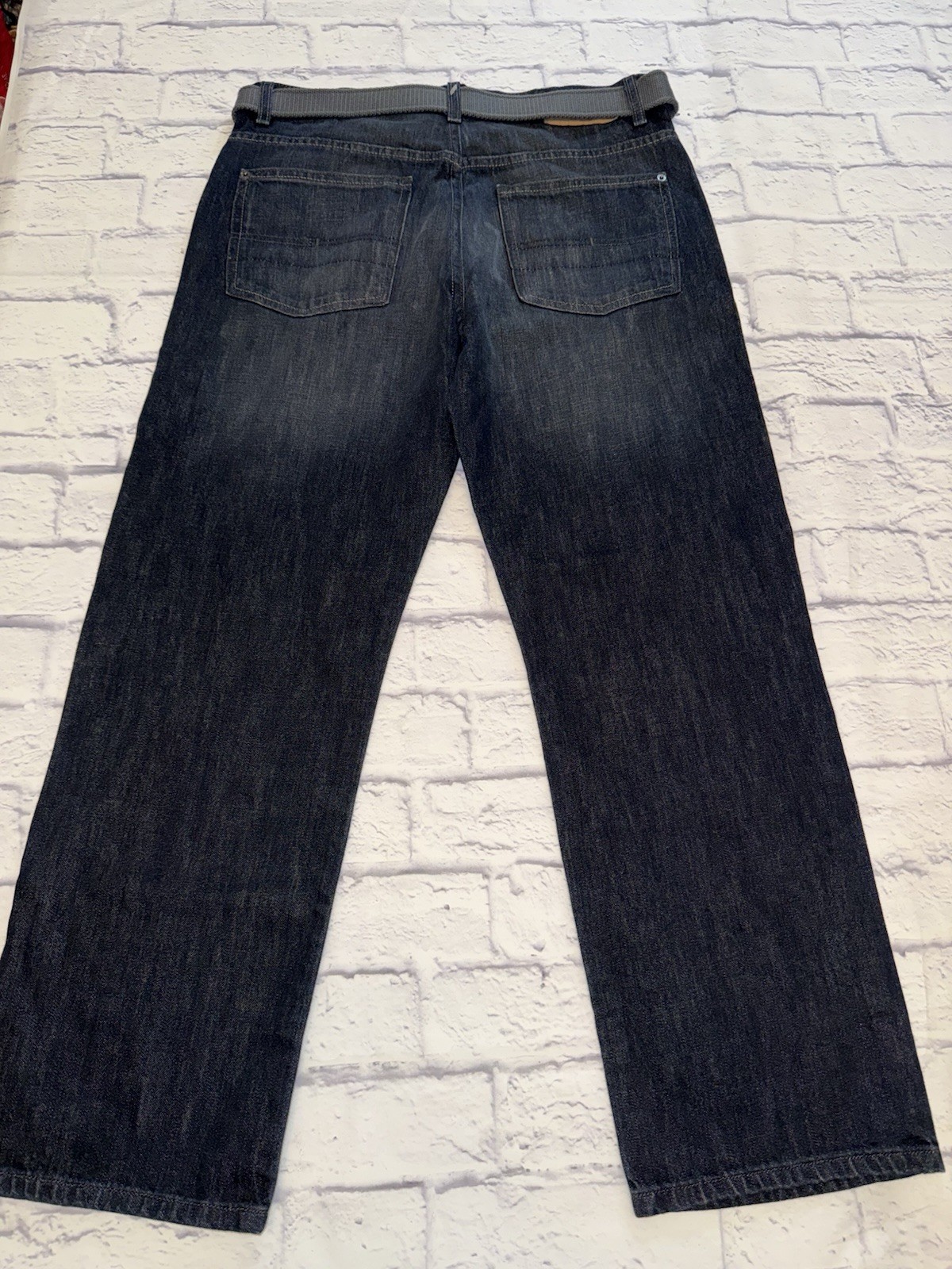Calvin Klein 34x30 Dark Wash Relaxed Straight Denim Jeans With Belt, NWT