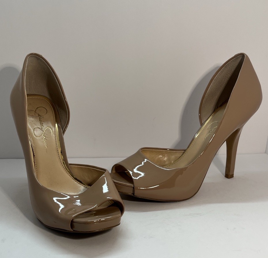 Jessica Simpson Women's High Heel Size 7.5