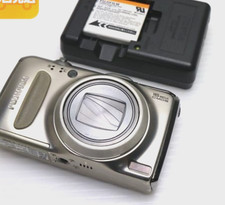 FUJIFILM FinePix F600EXR Gold 16MP 15x Zoom EXR CMOS Camera Japan