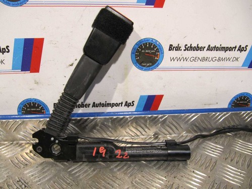 BMW E90 320D OL, Untergurt mit Gurtstrammer rechts, 72119119542