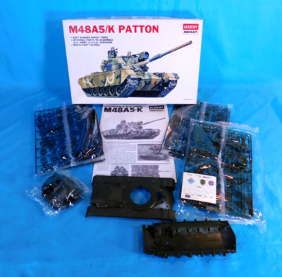 Vintage M-48 A5/K Patton tank 1/35 Model Kit