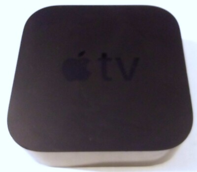 APPLE TV A1842 32GB 4th GENERATION UNIT WITH HDMI CORD - NEEDS