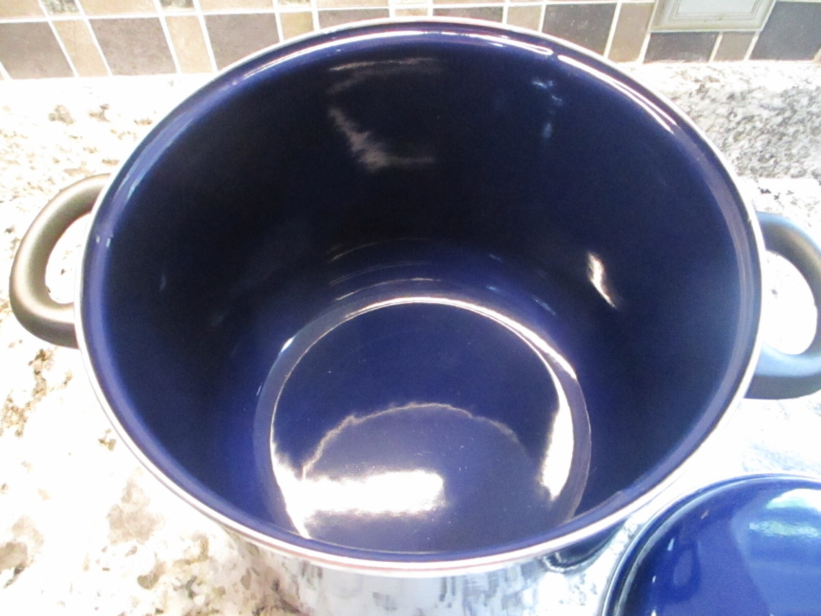 Picture 3 of 5