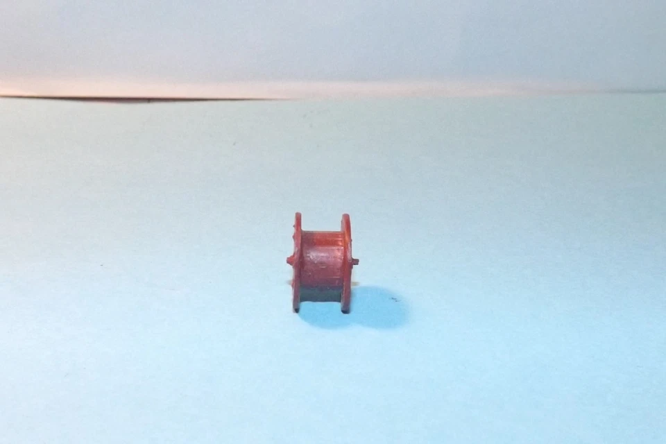 BIF-02 RESIN CABLE SPOOL FINISHED N SCALE - Image 3 of 3