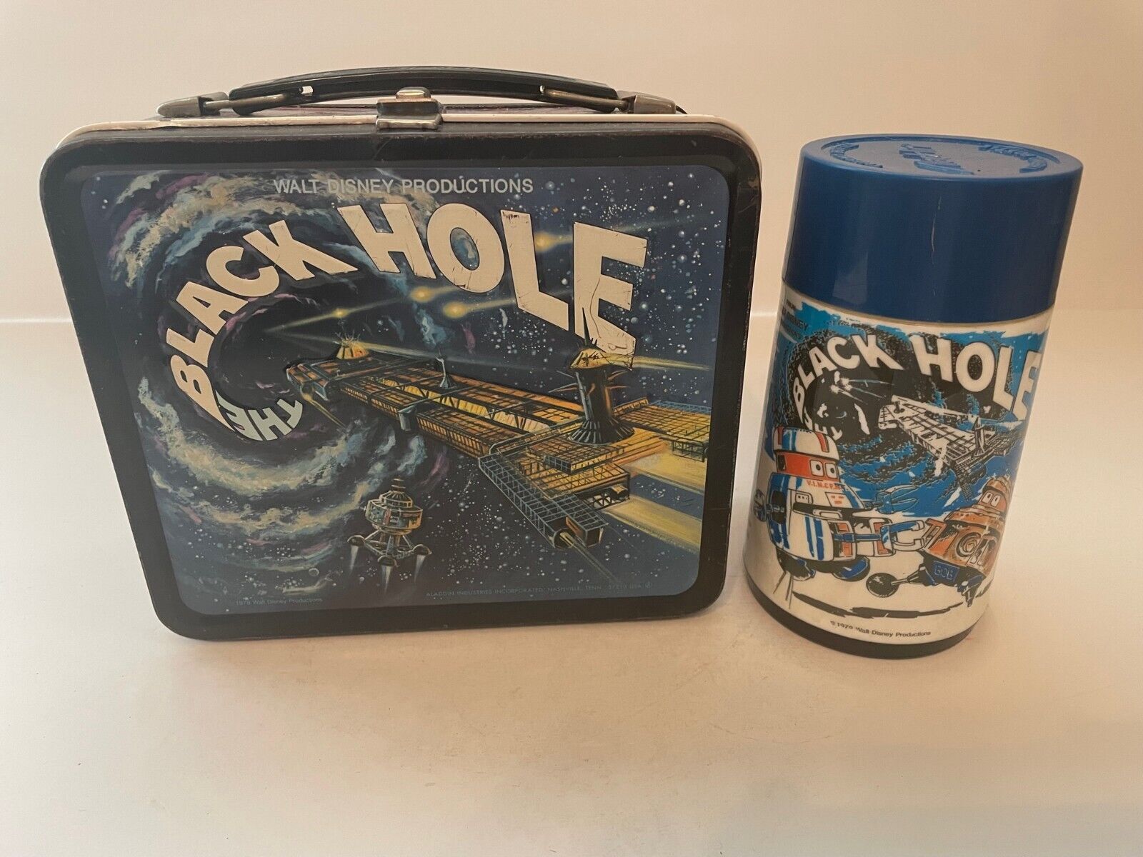 Vintage 1979 Aladdin Disney The Black Hole Metal Lunchbox Complete With Thermos
