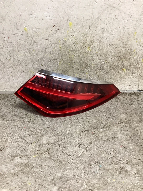 2021 MERCEDES-BENZ S CLASS RIGHT REAR TAIL LIGHT OEM 223 TYPE 2239062400