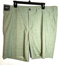 NEW Roundtree & Yorke Performance Shorts Straight Fit Flat Front Green 40 x9”