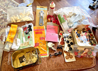 Lot Vintage Sewing Items Needles Buttons Elastic Special Feet Oil Tins Cutter +