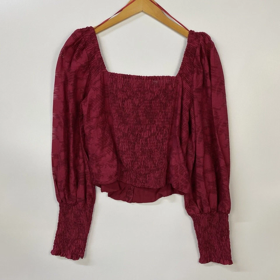 Top romántico para mujer by ANTHROPOLOGIE mediano borgoña manga abullonada estampado de hojas Foto 3 de 4