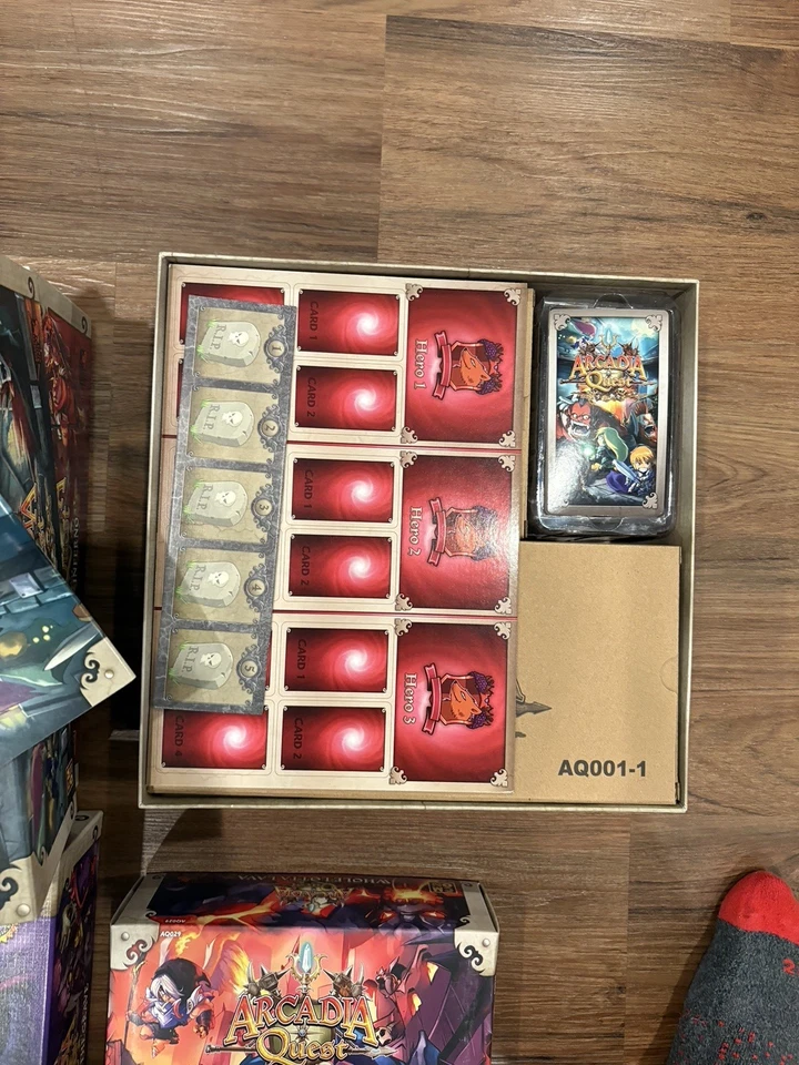 Juego de mesa Arcadia Quest de CMON con expansiones Beyond the Grave, Inferno, Lava Foto 2 de 3