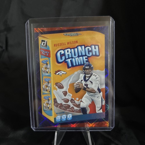 Russell Wilson [Cosmic] #CT-10 2022 Panini Donruss Crunch Time card