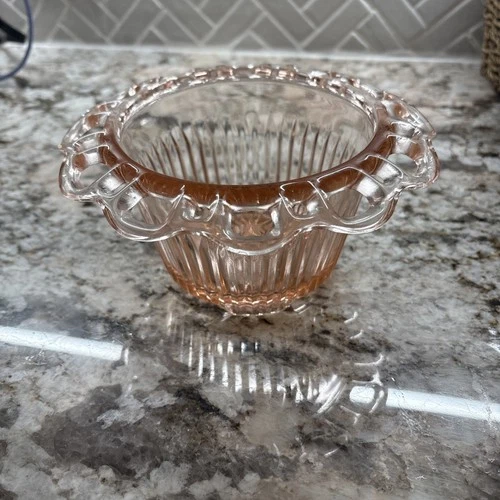 Anchor Hocking Old Colony Pink Depression Glass Open Lace Edge Footed Bowl