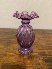 VTG FENTON Mulberry DIAMOND OPTIC Ruffled Rim Art Glass Melon Vase 7.75"H