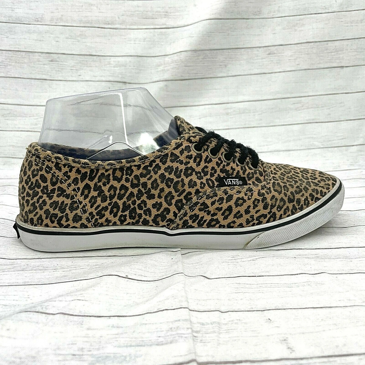 Vans authentic hot sale lo pro cheetah