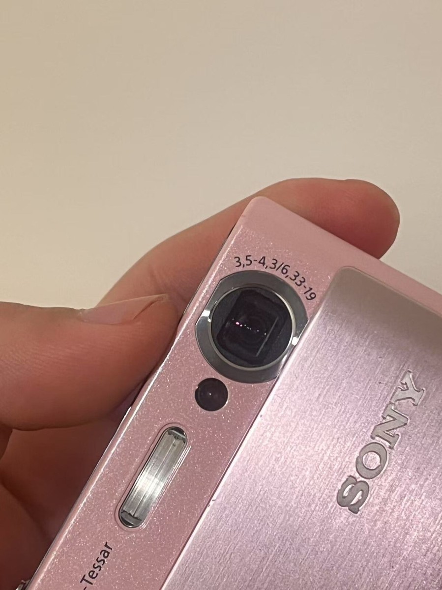 Sony Cyber-shot DSC-T70 8.1MP 3x Optical Zoom Digital Camera Pink