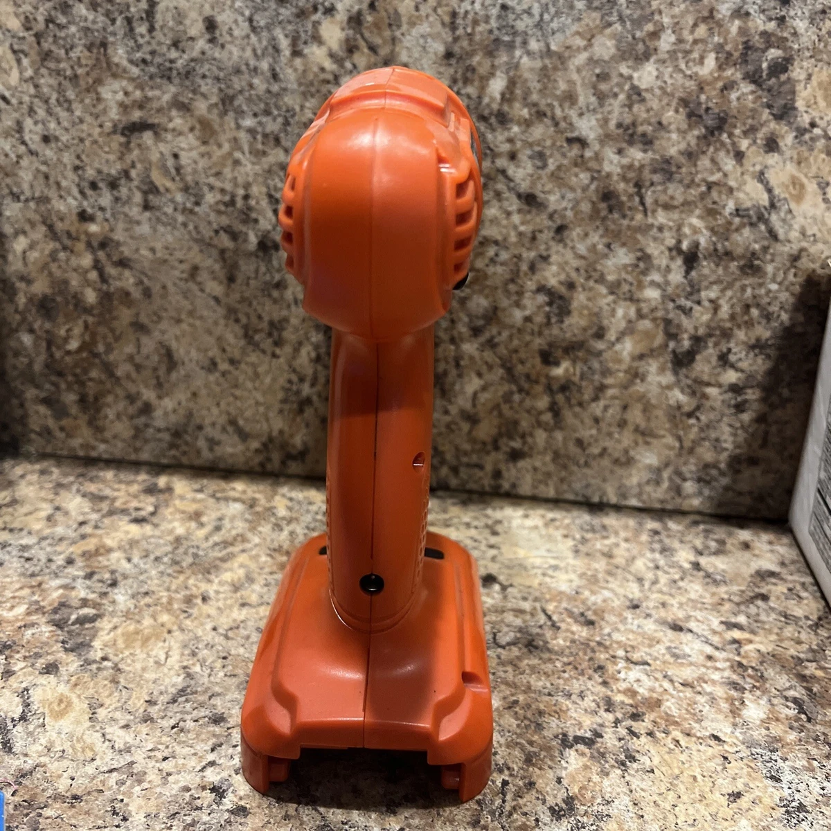 BLACK+DECKER GC1800 Cordless Drill and Battery - No Charger.