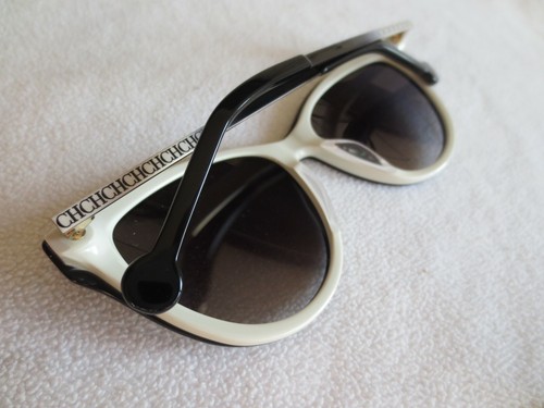 Gafas de sol Carolina Herrera marco negro ojo de gato. SHE 753. - Imagen 10 de 10