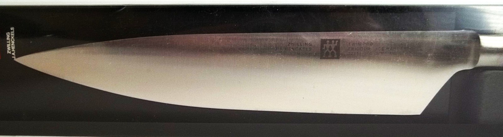 Zwilling J.A. Henckels TWIN PRO 8" Chef's Knife (32151-200), NEW in box.
