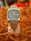 Vintage Seiko 5 automatic men's watch TV shaped case With Dark Blue Dial DayDate