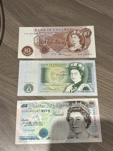British £5 Banknote CK £1 DX 10 Shilling 57R £1 & 10 Shilling Unc £5 Used