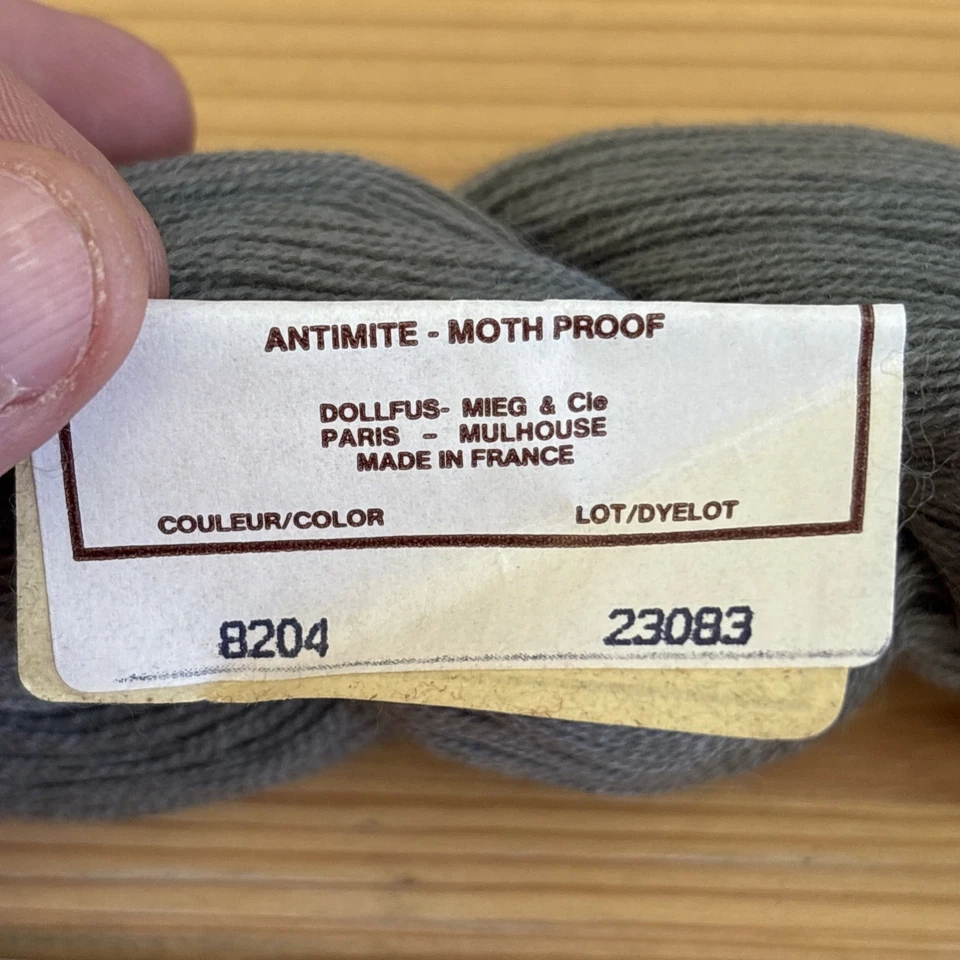 3 Hanks DMC Broder Medicis Tapestry 100% Wool Med Gray 8204 50g RARE Threads Lot - Image 3 of 4