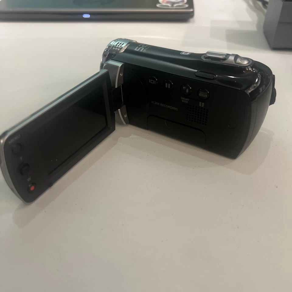 Samsung HMX-F90 HD Camcorder (Black) Handheld Video Recorder Camera 52x Zoom Cam - Image 4 of 4