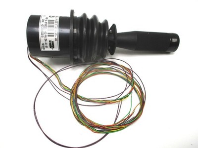 1180143 NEW MCNEILUS JOYSTICK CONTROLLER WITH TGR AC-018-100