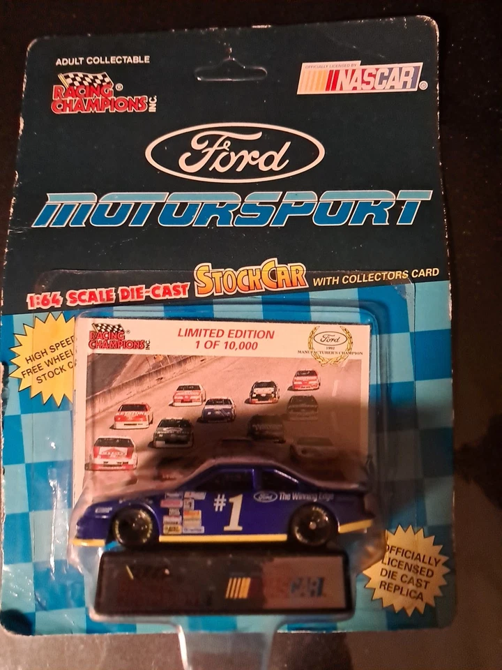 Campeones de carreras Ford Motorsport #1 1992 Manufacturers Champion Goodyear 1:64 Foto 2 de 4