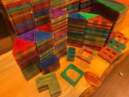 800+ Mixed Set Magna/Picasso/Magformers Magnetic Build Tiles - Picture 5 of 5
