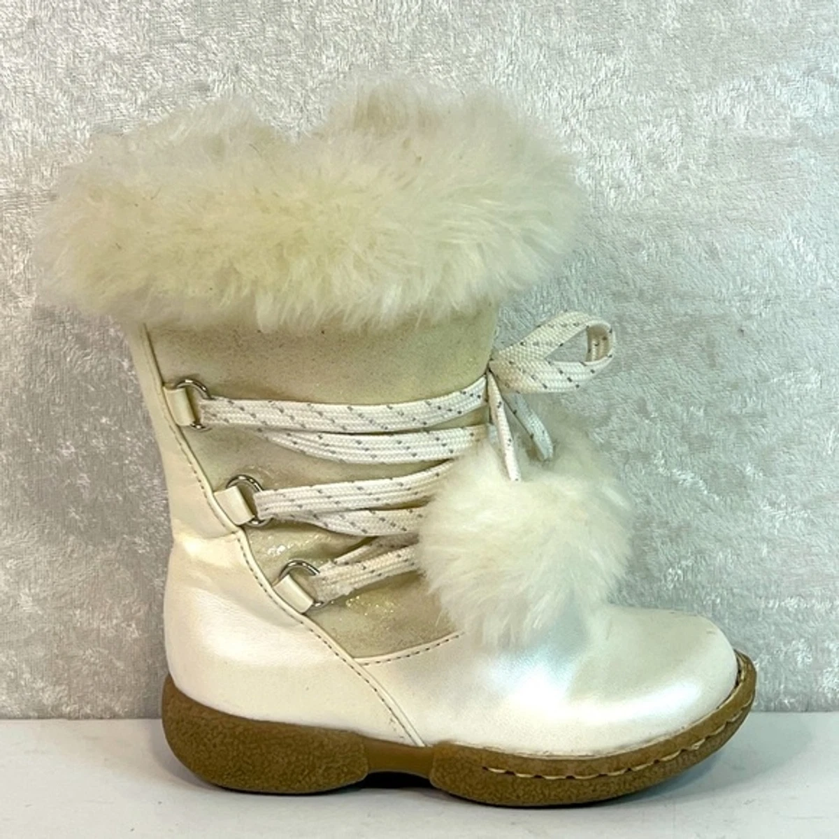 Baby snow hotsell boots size 6