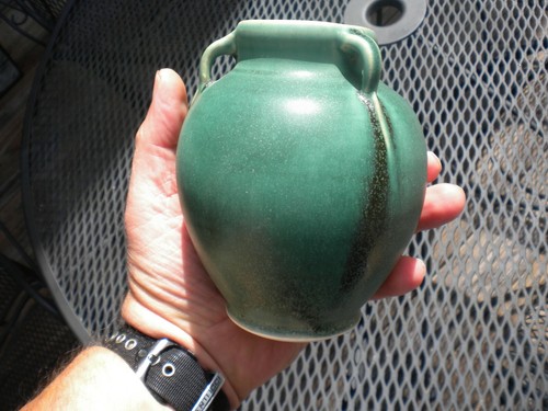 Arts & Crafts Kevin Hicks Matte Green Grueby Style Vase Craftsman Studios - Picture 4 of 4