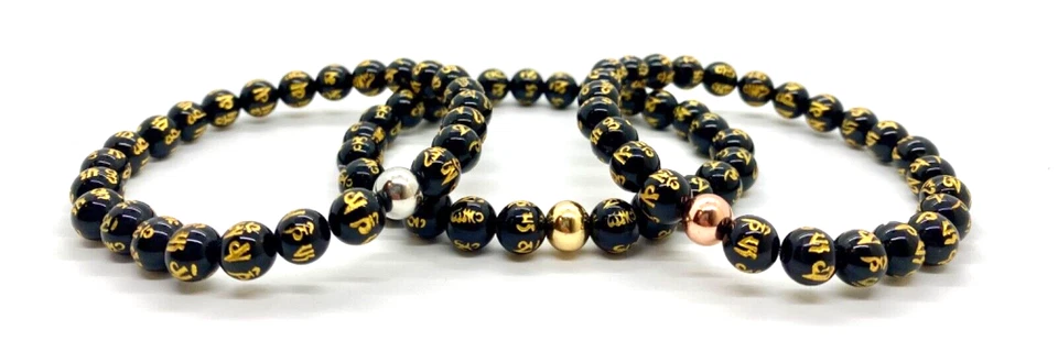 Brazalete redondo de 8 mm Obsidiana negra en DORADO "Om Man Padme Hum" en ACERO INOXIDABLE Foto 3 de 4