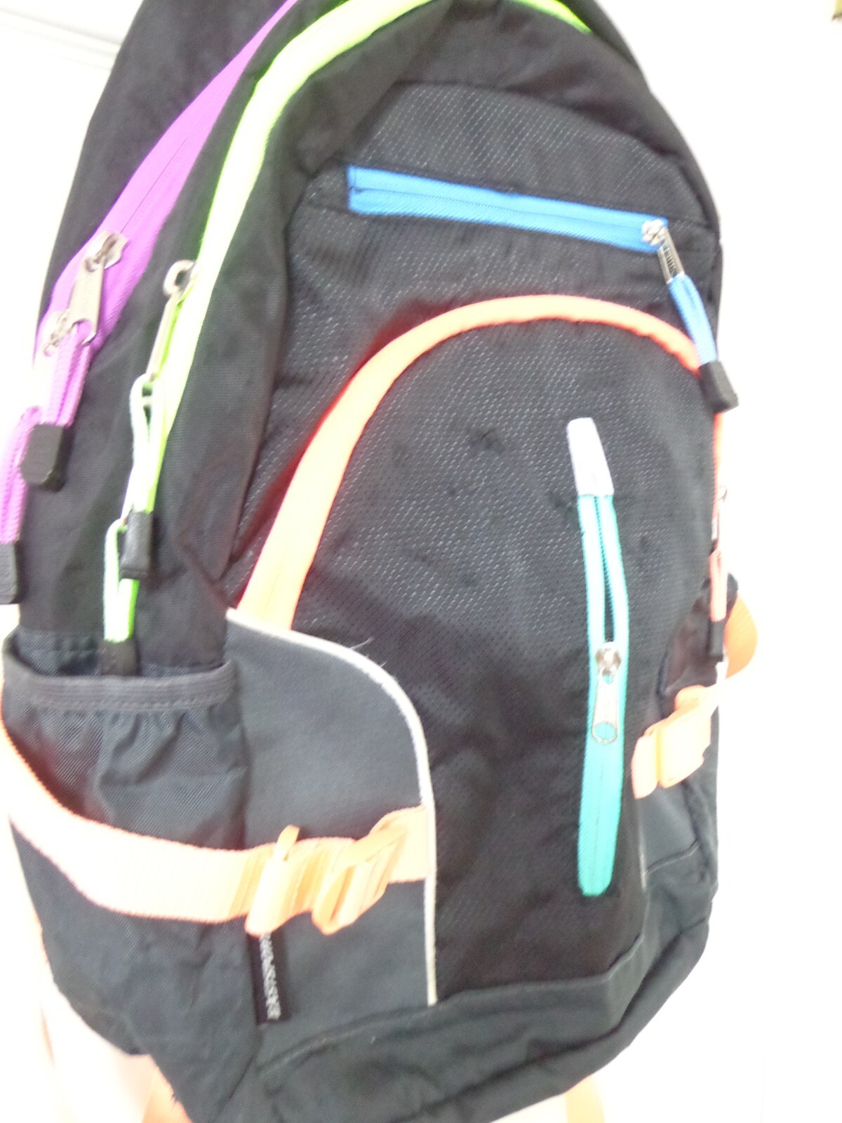 Eastsport Backpack Size Medium - image 5