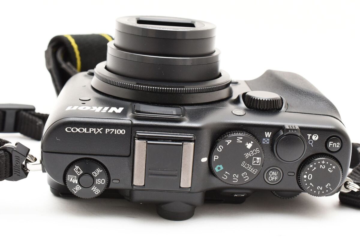 Nikon Coolpix P7100 10.1 MP Compact Digital Camer From JAPAN Nikon Coolpix P7100 10.1 MP Compact Digital Camer From JAPAN