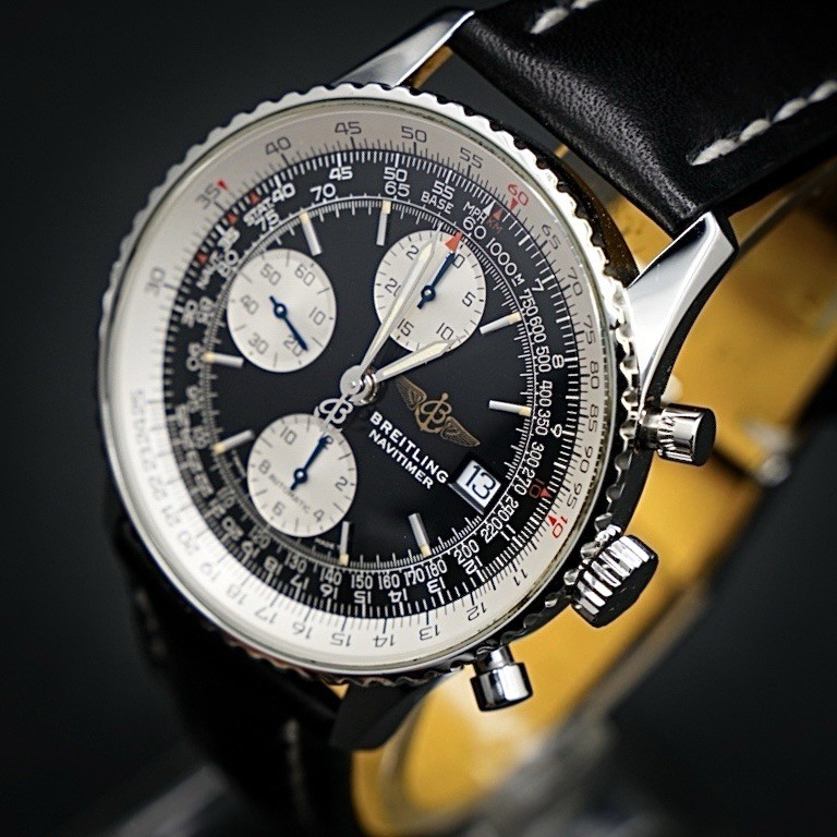 Breitling Navitimer A13022 View 3